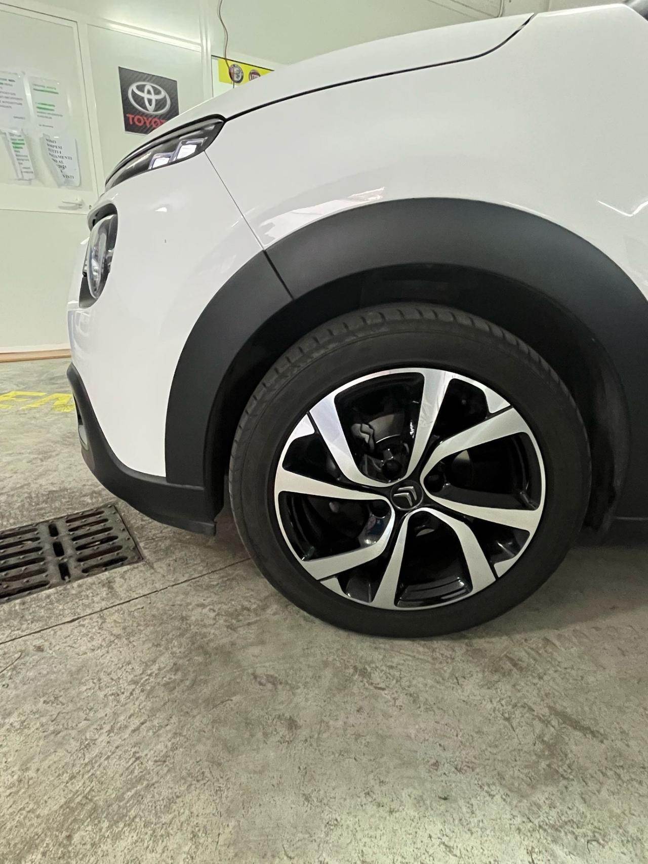 Citroen C3 PureTech 83 S&S Shine Pack