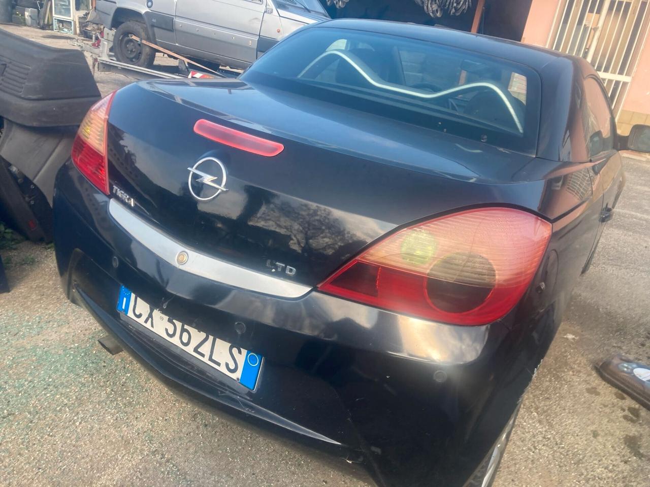 Opel Tigra TwinTop 1.3 CDTI