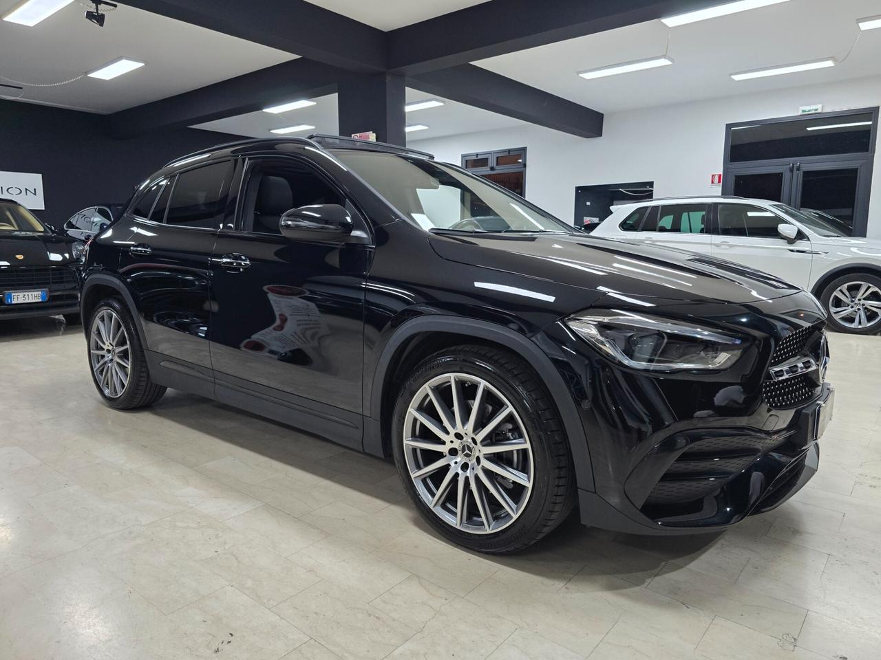 Mercedes-benz GLA 200 d Automatic Premium (Tetto panorama)