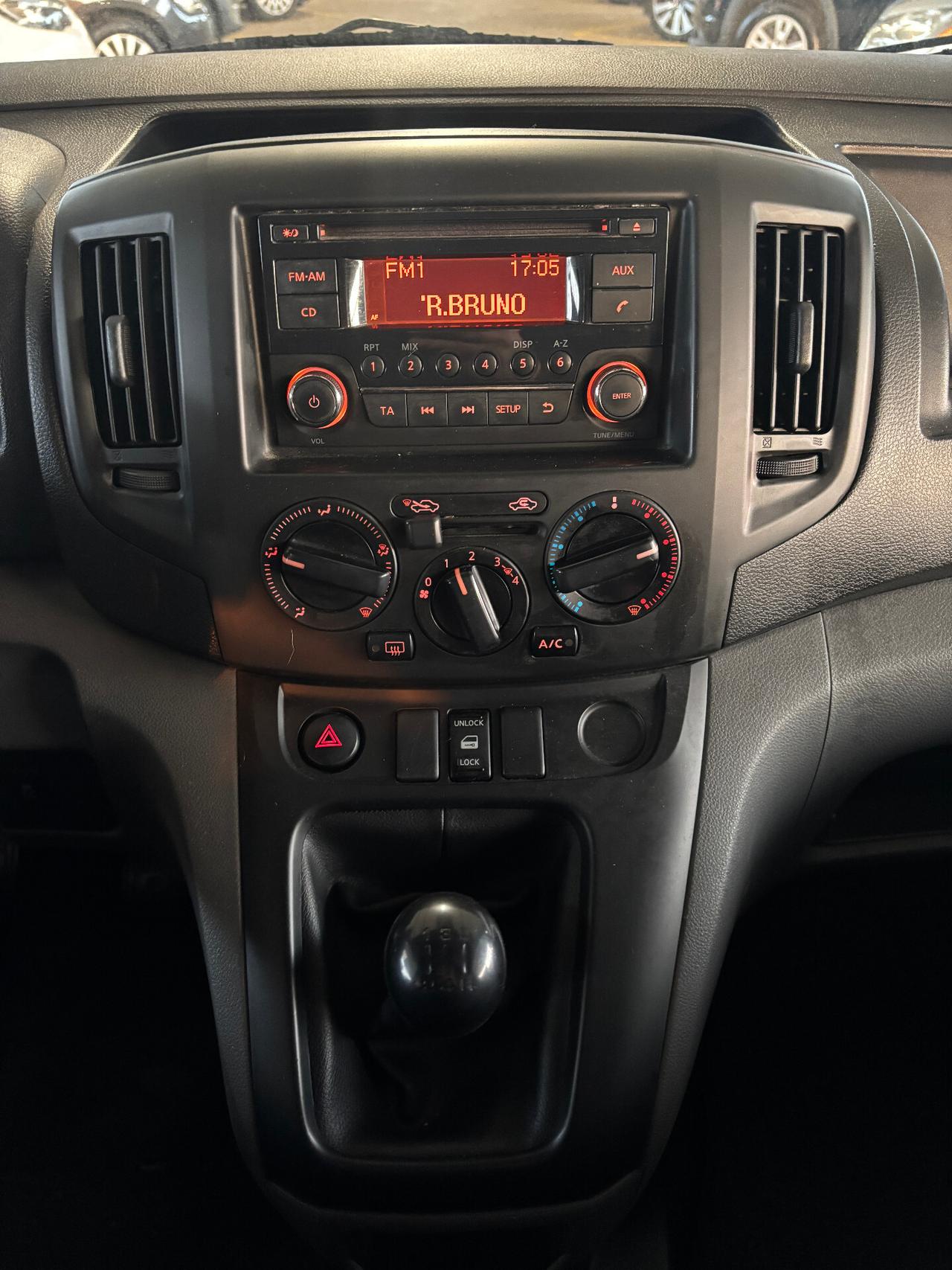 Nissan NV200 1.5 dCi 90CV Combi 2in1 (N1)