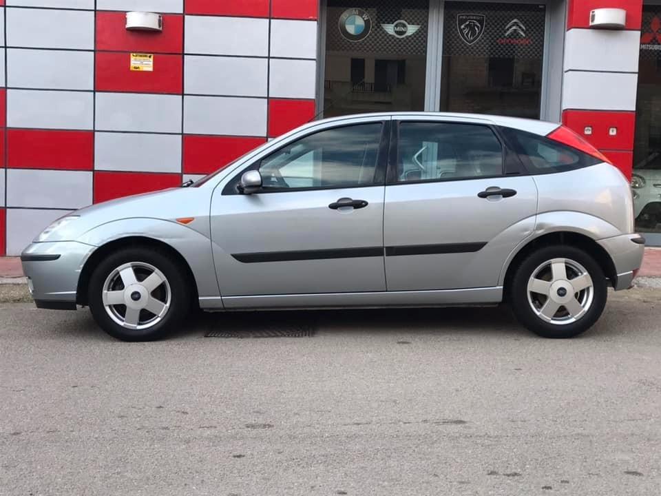 Ford Focus 1.8 TDCi (100CV) cat 5p. Zetec