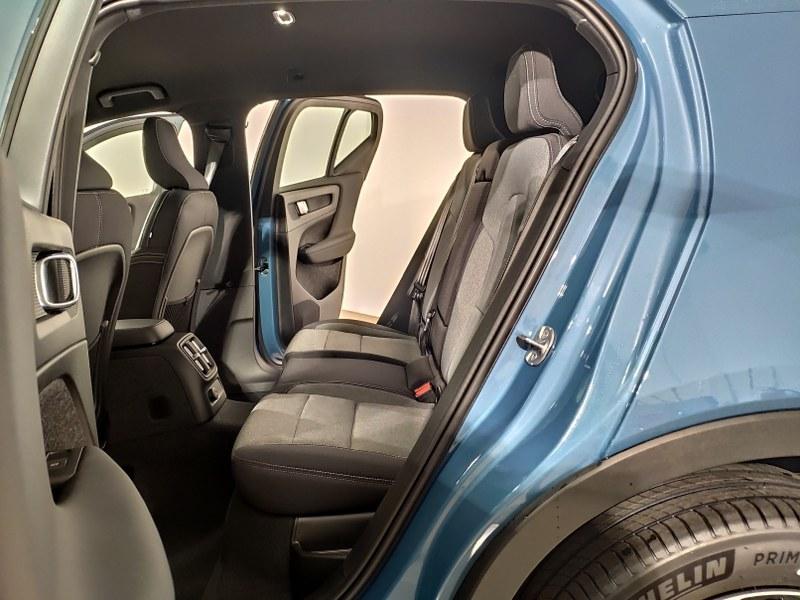 VOLVO Xc40 B3 Mild Hybrid Automatico Plus Dark