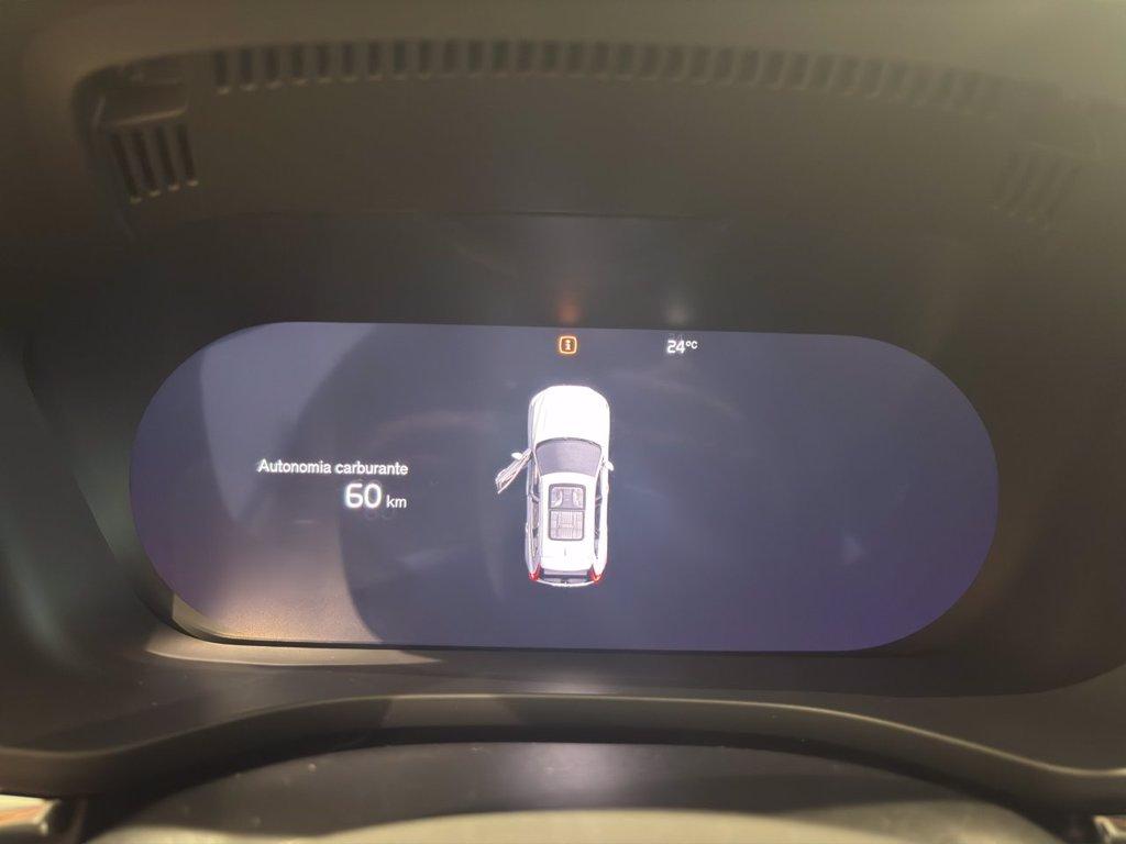 VOLVO XC60 2.0 b5 mhev Ultra Dark awd auto del 2025