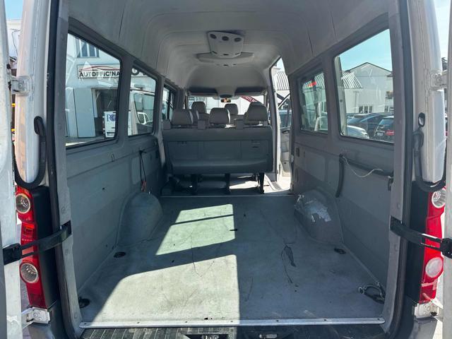 VOLKSWAGEN Crafter 35 2.5 TDI 136CV PL-TA Kombi