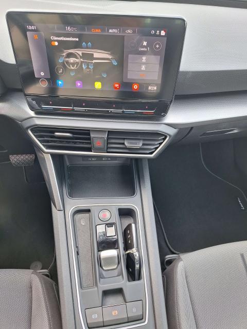 SEAT Leon Leon Sportstourer 1.5 etsi Business 150cv dsg