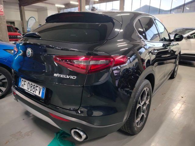 ALFA ROMEO Stelvio 2.2 Turbodiesel 160 CV AT8 RWD Rosso Edizione