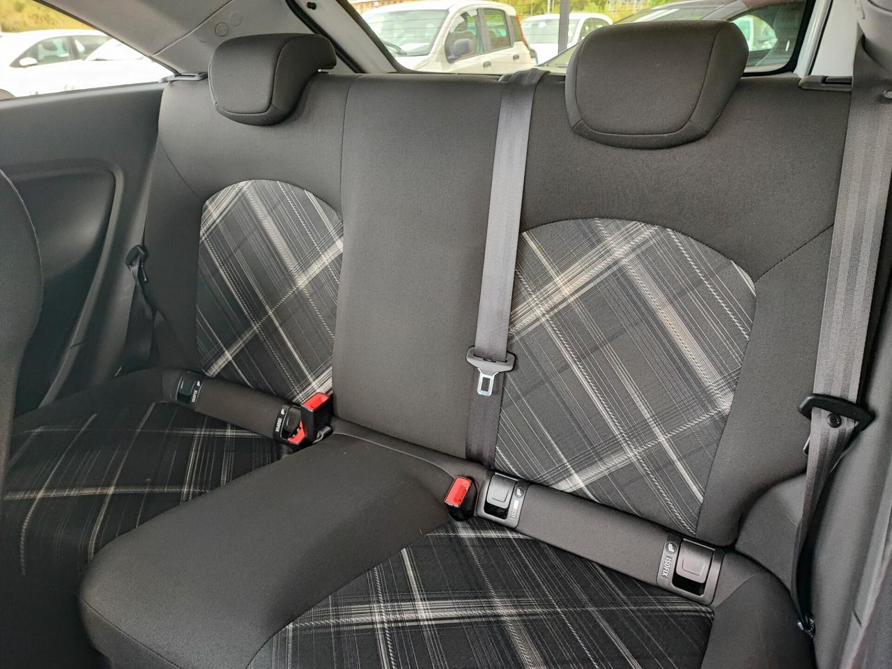 Opel Corsa 1.3 CDTI ecoFLEX Start&Stop Coupé b-Color