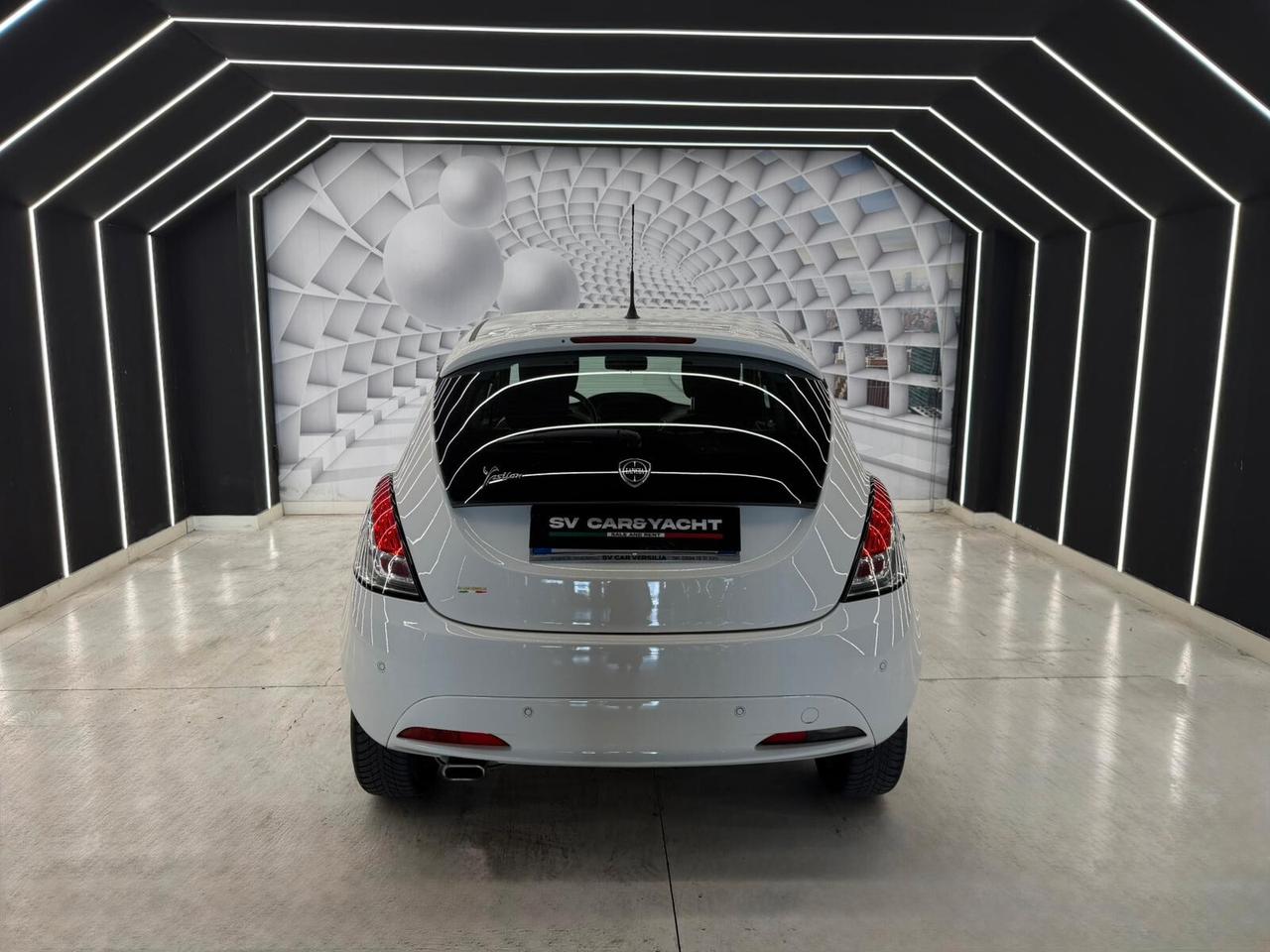 Lancia Ypsilon 1.3 MJT 16V 95 CV 5 porte S&S Platinum-KM CERTIFICATI-PERMUTE-12 MESI GARANZIA