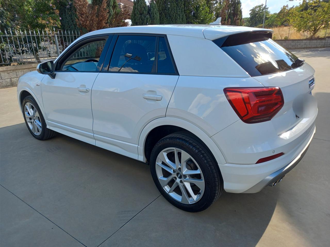 Audi Q2 30 TFSI S tronic line Edition