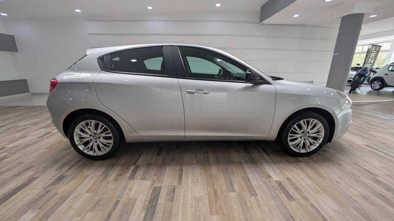Alfa Romeo Giulietta 1.6 JTDm 120 CV Super