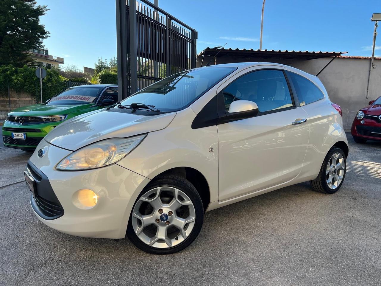 Ford Ka/Ka+ Ka 1.2 Titanium 69cv Park/Panorama