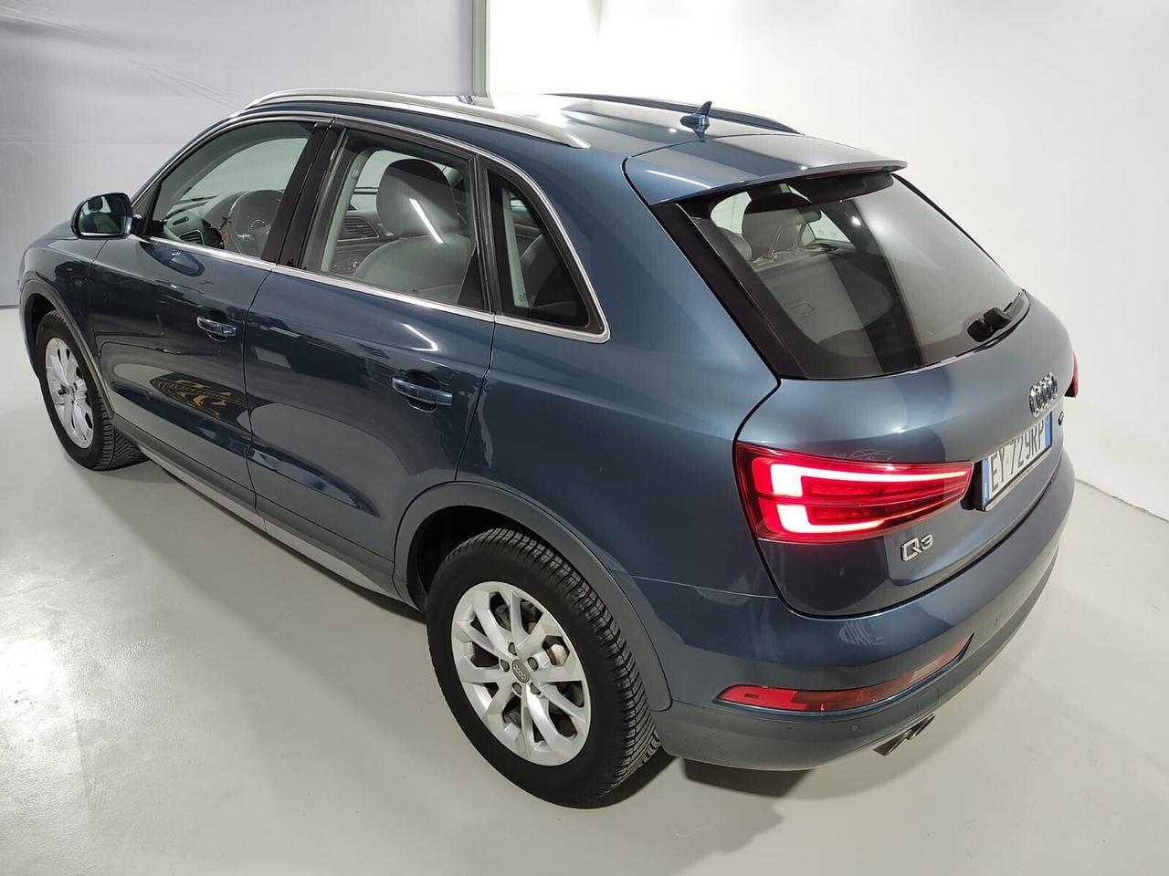 Audi Q3 2.0 TDI 150 CV km certificati unica propri