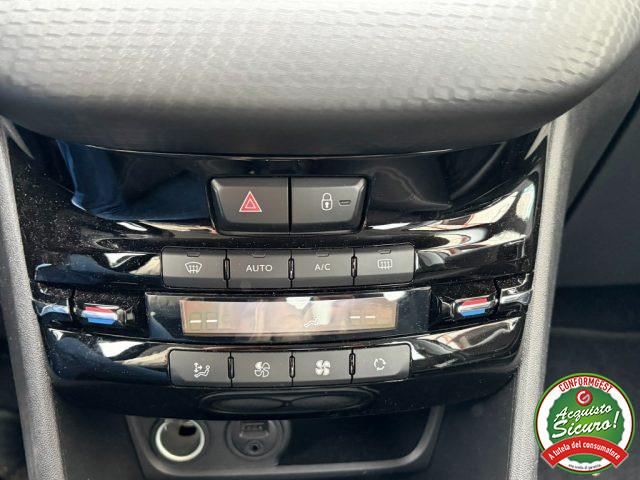 PEUGEOT 208 1° serie PureTech 82 5 porte Allure