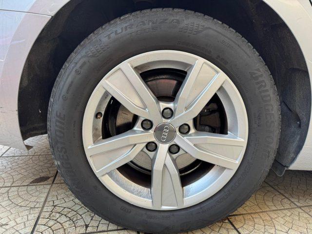 AUDI A4 Avant 30 TDI 136 CV S Tronic Business