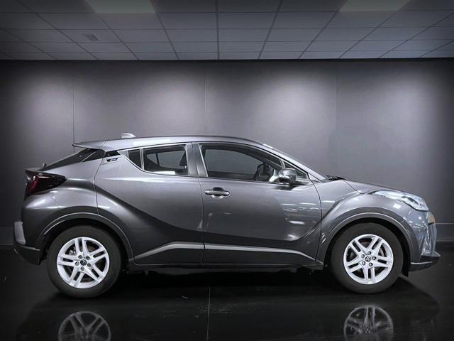 TOYOTA C-HR 1.8 Hybrid E-CVT Active