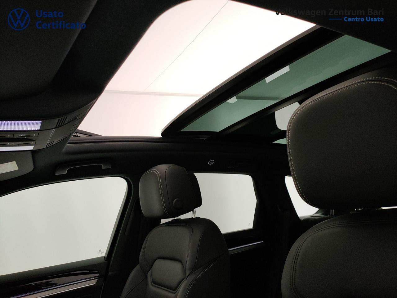 Volkswagen Touareg 3.0 v6 tdi elegance r-line exterior pack 231cv tiptronic