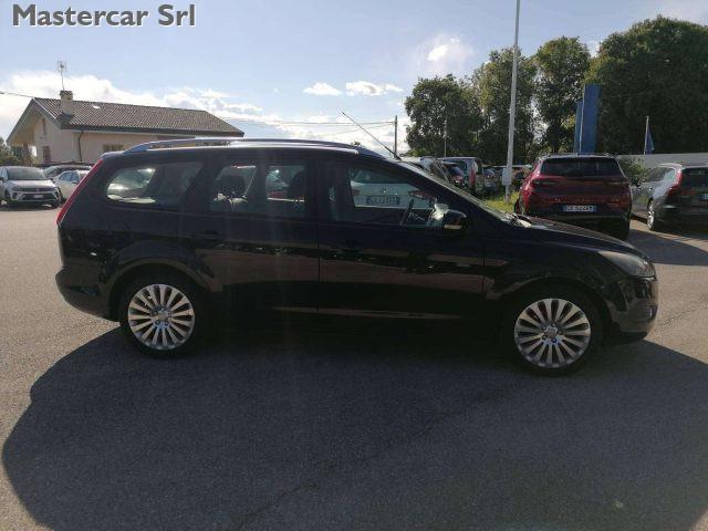 FORD Focus Focus II SW Style Wagon 1.6 tdci Titanium - EF112J