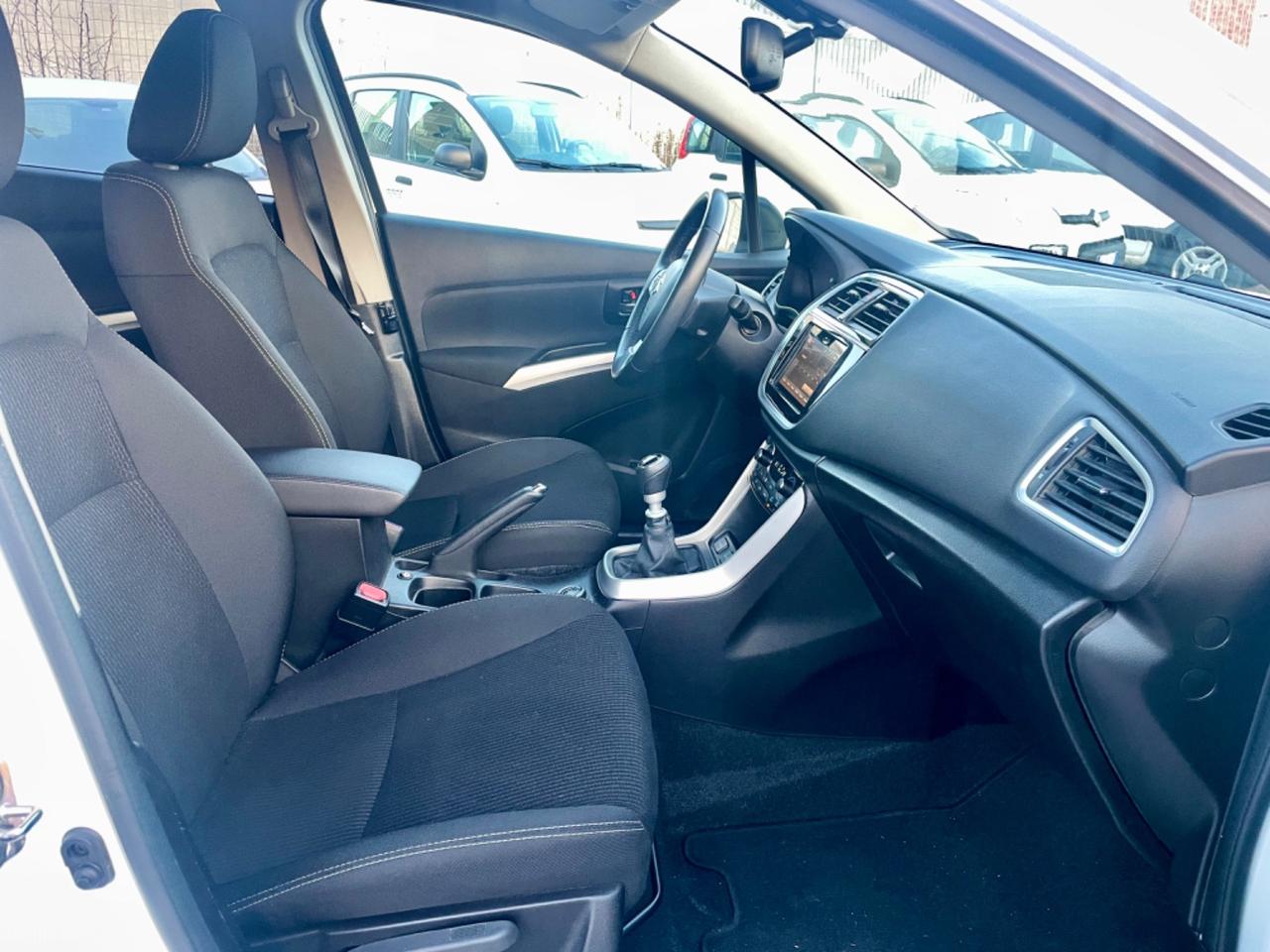 Suzuki S-Cross 1.6 DDiS 4WD 120cv 6m 4X4