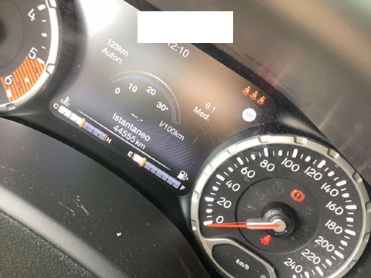 JEEP RENEGADE 1.6 M-JET 16V 130CV 6M. LIMITED ( ADAPTIVE CRUISE - MIRROR - SENSORI POST. - CERCHI 17 )