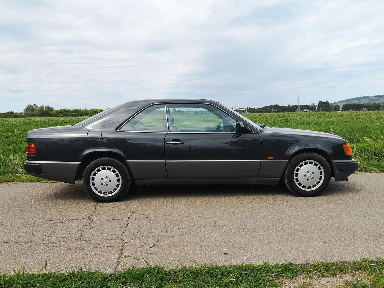 Mercedes-benz CE 200 W124
