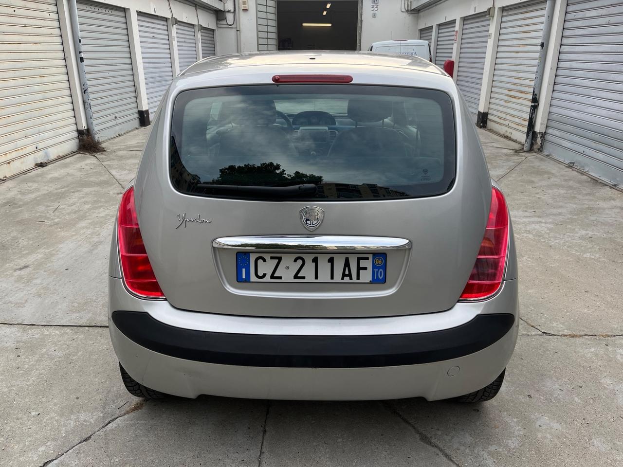 Lancia Ypsilon 1.2 Benzina