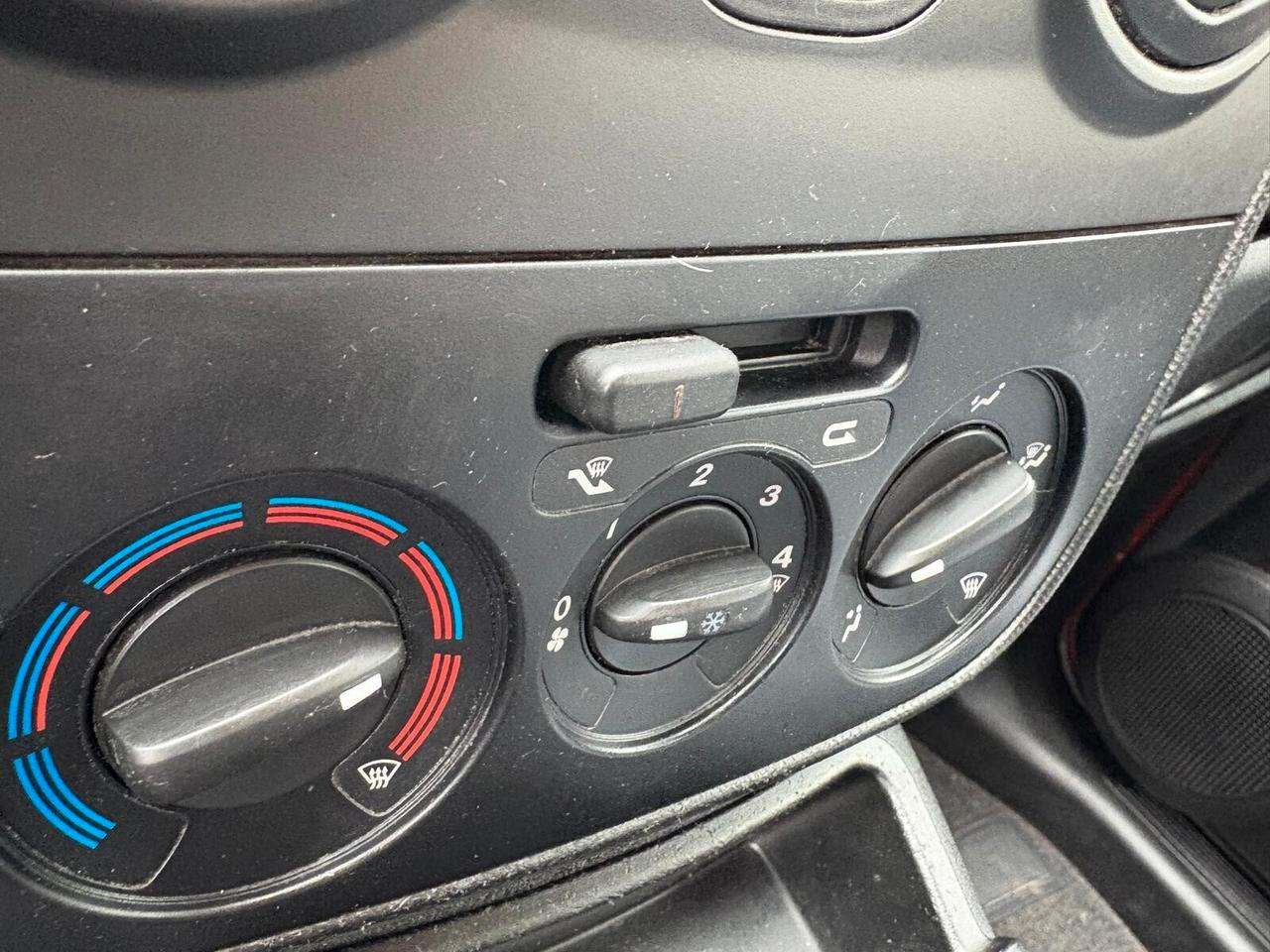 Peugeot Bipper Tepee OUTDOOR 1.4 75CV UNICO PR.