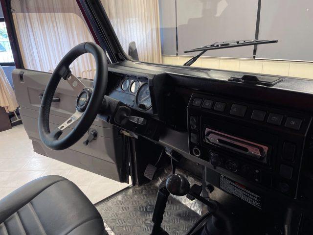 LAND ROVER Defender DEFENDER 90 2.0 FAM COUNTY SW