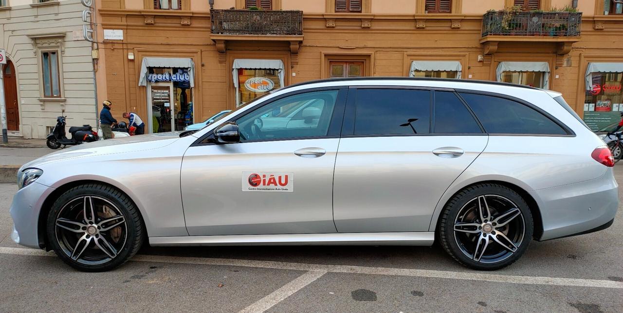 Mercedes-Benz E 220d Auto Premium Plus + Pack AMG