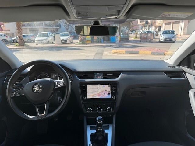 Skoda Octavia 1.6 TDI CR 115 CV Wagon Executive