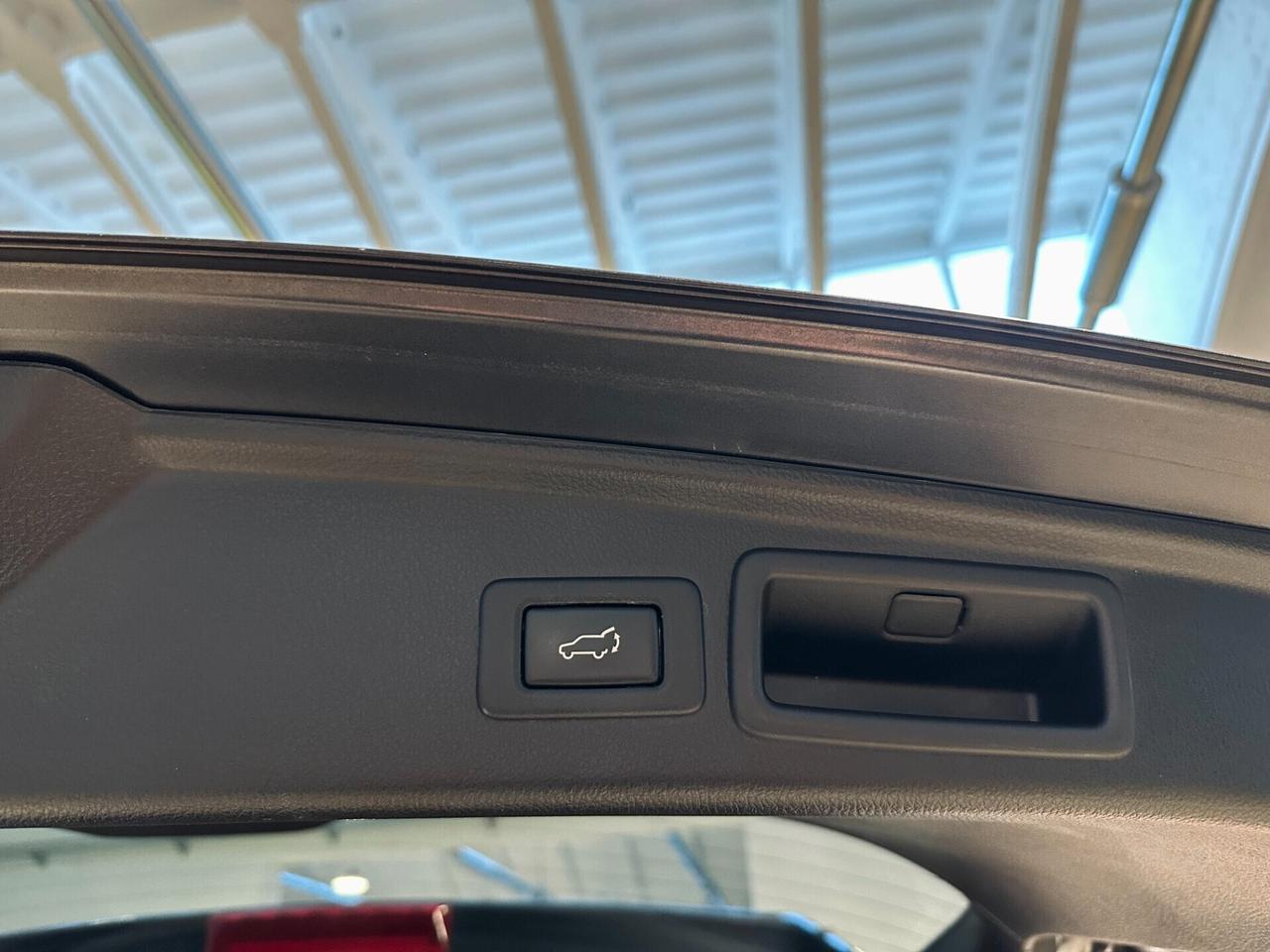 Subaru Forester 2.0 CVT XT