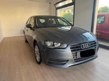 Audi A3 SPB 1.4 TFSI S tronic g-tron Attraction