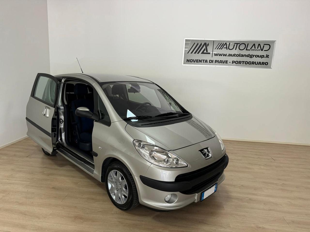 Peugeot 1007 1.4 Sporty 2Tronic
