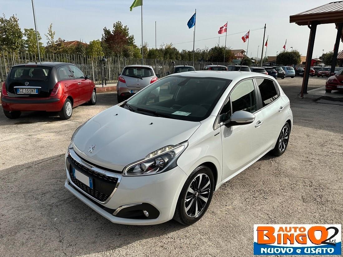 Peugeot 208 PureTech 82 5p. GPL Allure