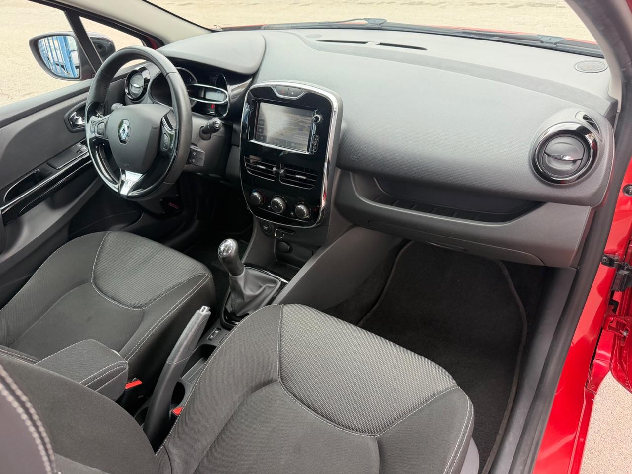 Renault Clio 1.5 dCi 75 cv 2013 navigatore