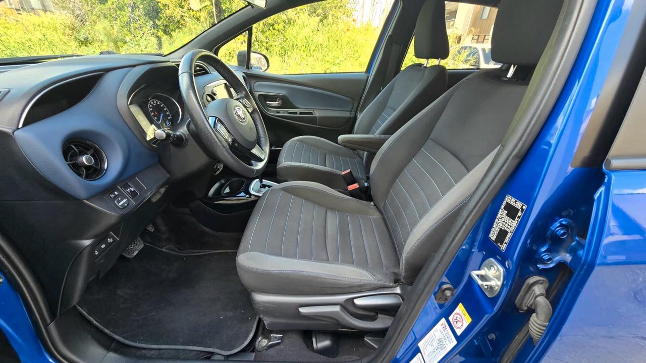 TOYOTA YARIS 1.5 FULL HYBRID TREND BLUE