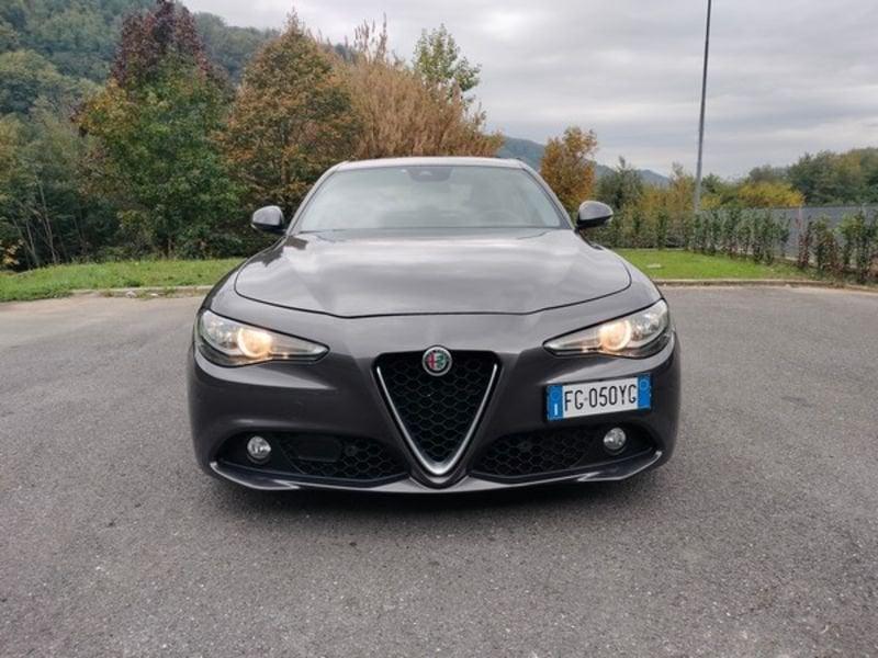Alfa Romeo Giulia Giulia 2.2 t Super 180cv