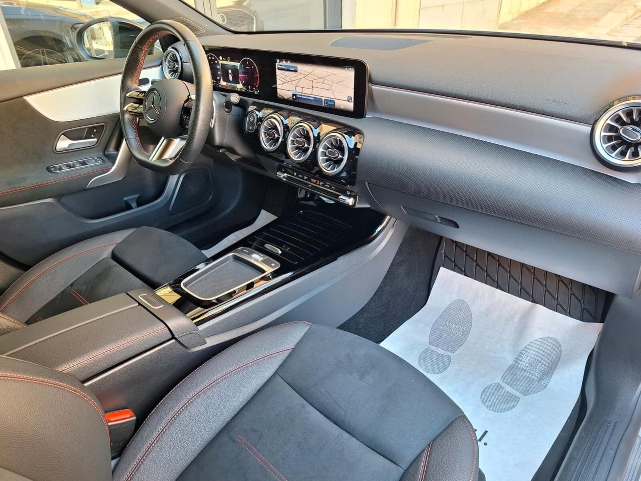 Mercedes-benz A 180 d Automatic AMG Line Premium