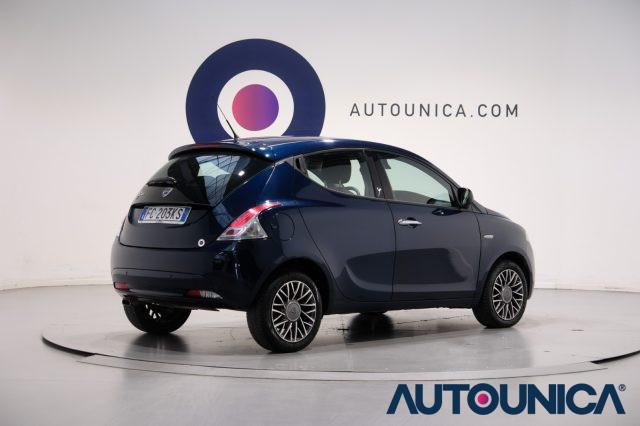 LANCIA Ypsilon 1.2 69 CV 5 PORTE GOLD NEOPATENTATI