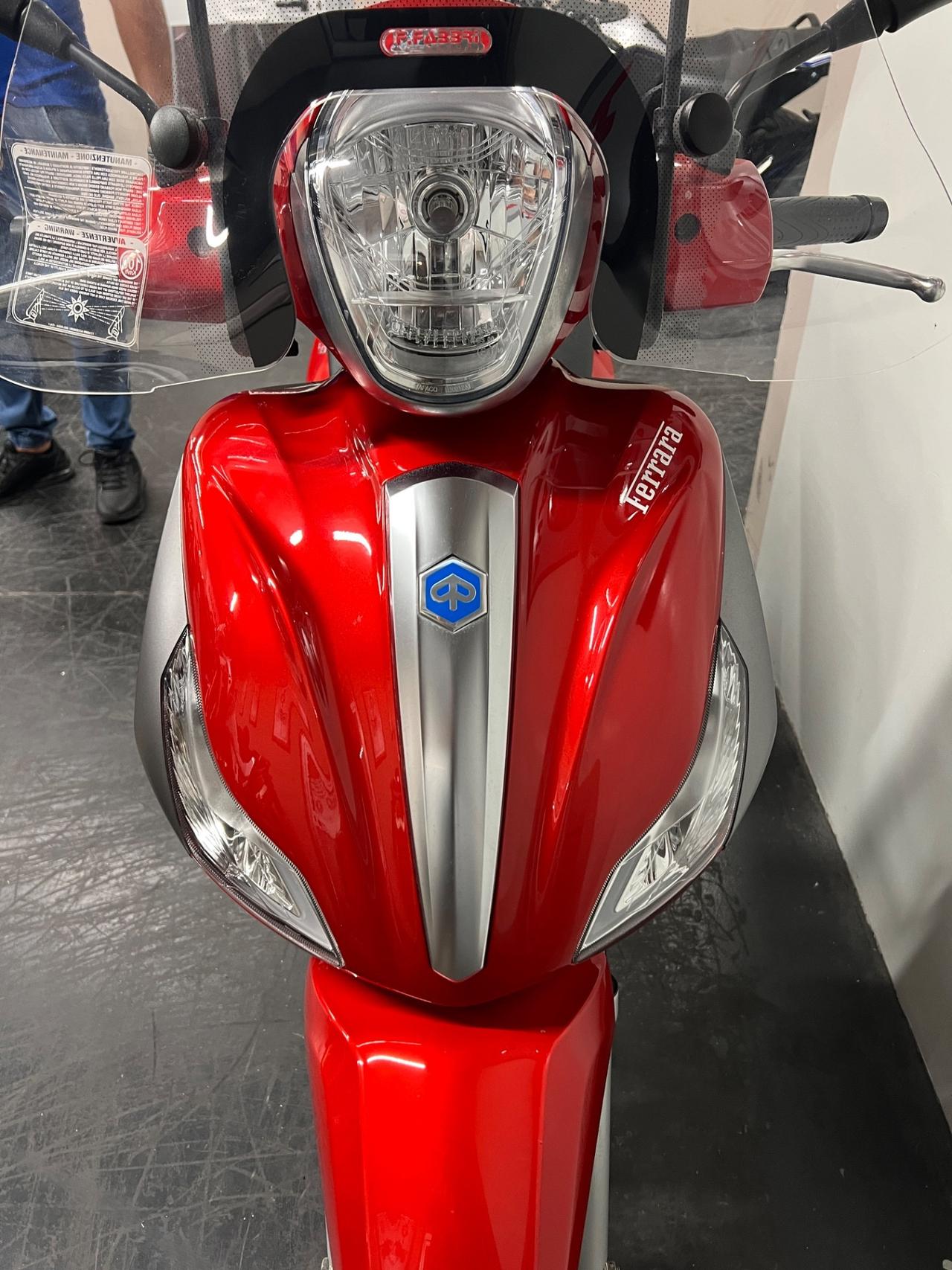 Piaggio Medley 150 S RED
