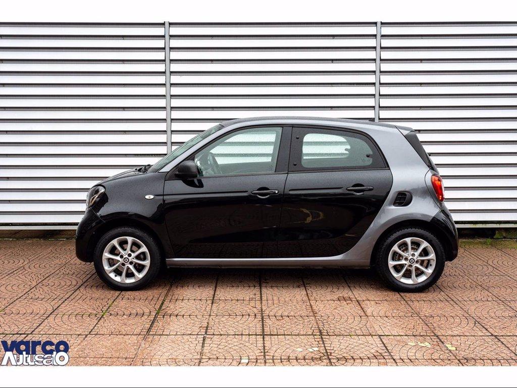 SMART Forfour 1.0 youngster 71cv my18 del 2018