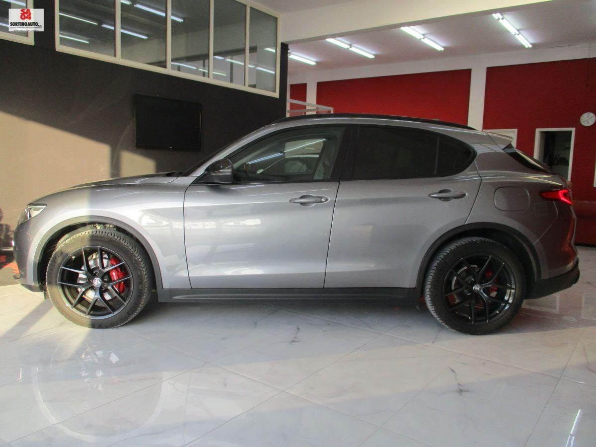A.R.Stelvio 2.2 T.diesel 210cv AT8 Q4 B-Tech-2020 FULL