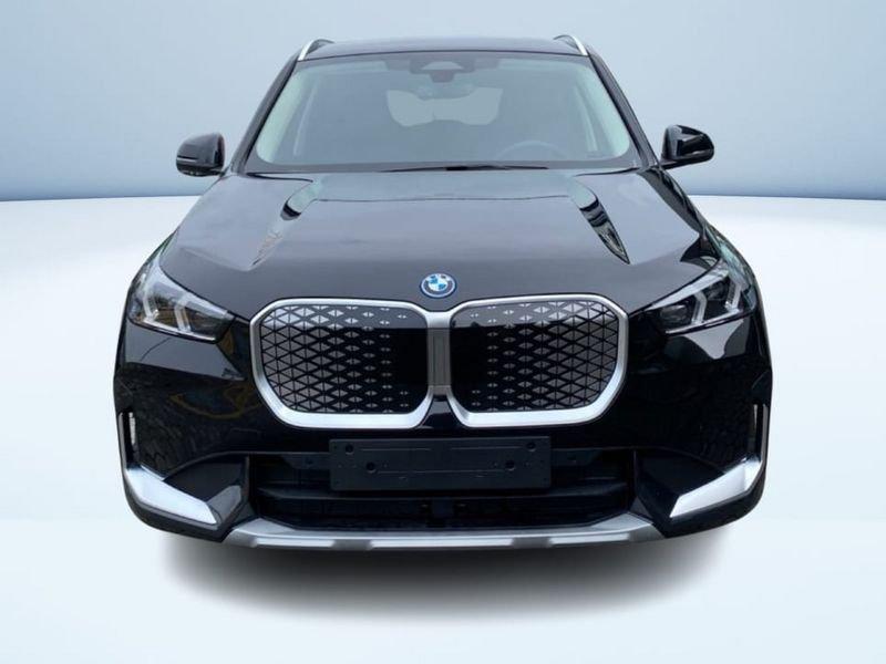 BMW iX1 eDrive20 Special Edition