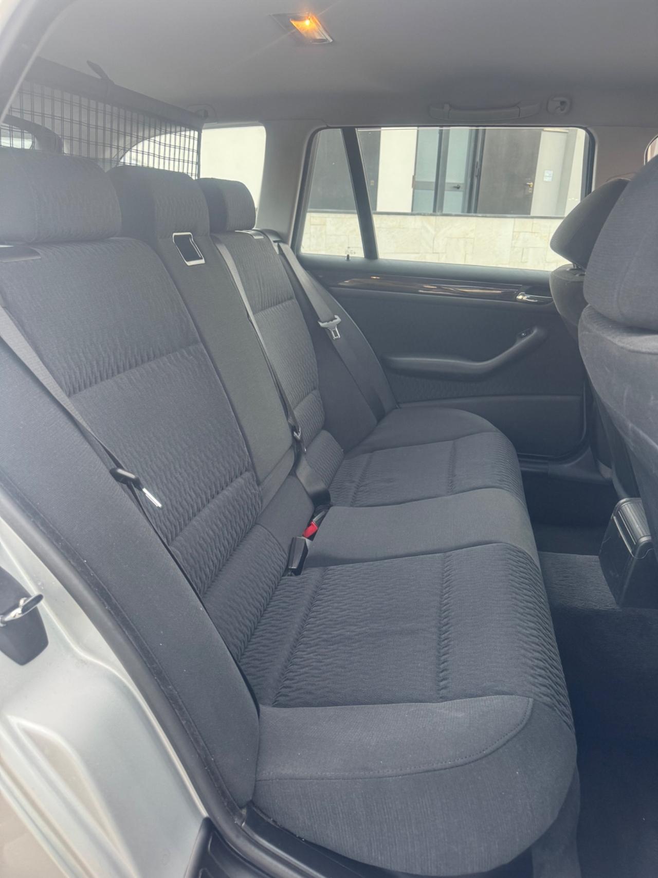 Bmw 318 318i cat Touring Automatica