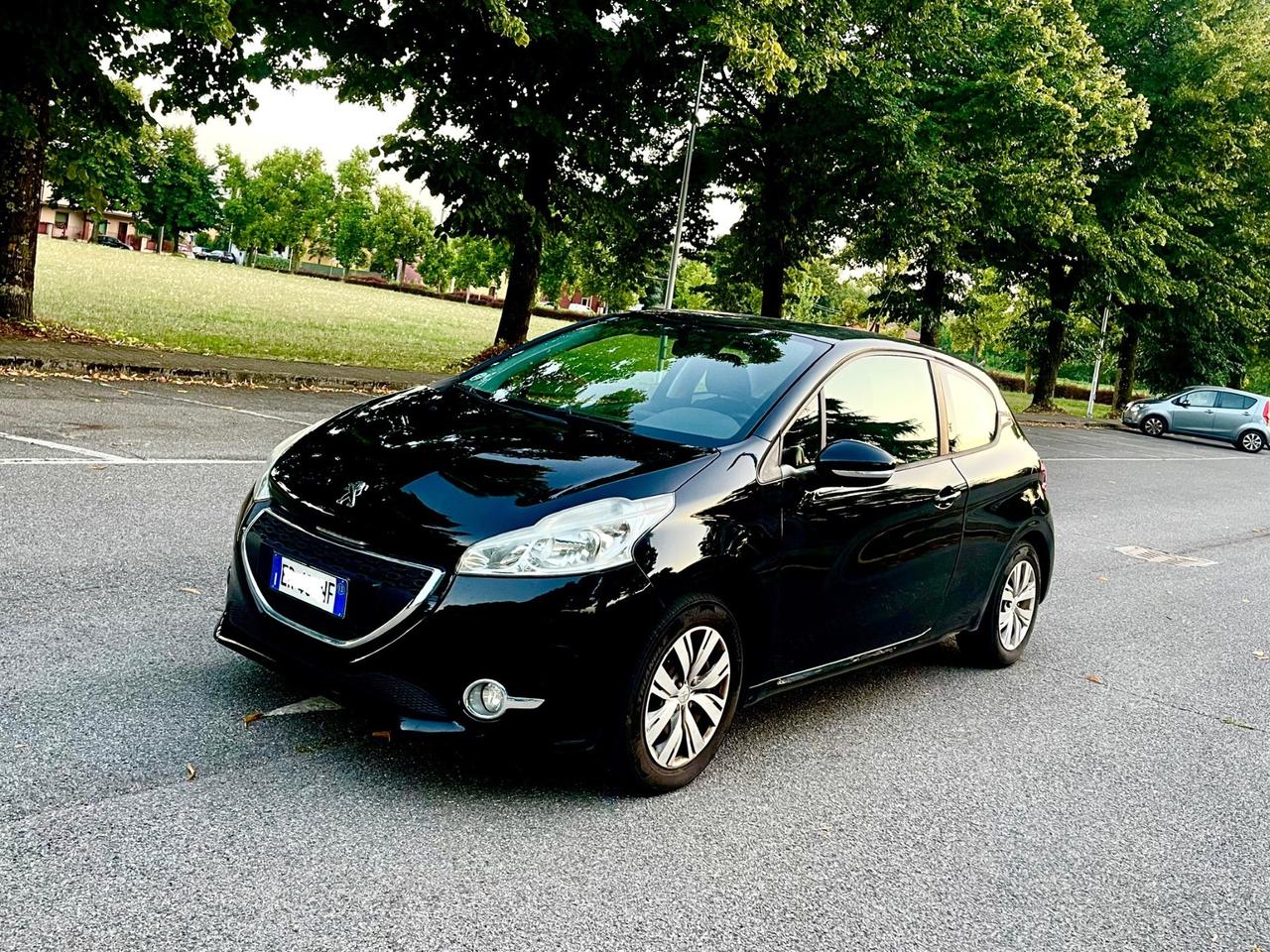 Peugeot 208 1.0 VTi 68 CV 3 porte Access
