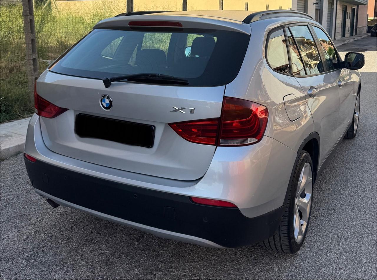 Bmw X1 sDrive20d Attiva