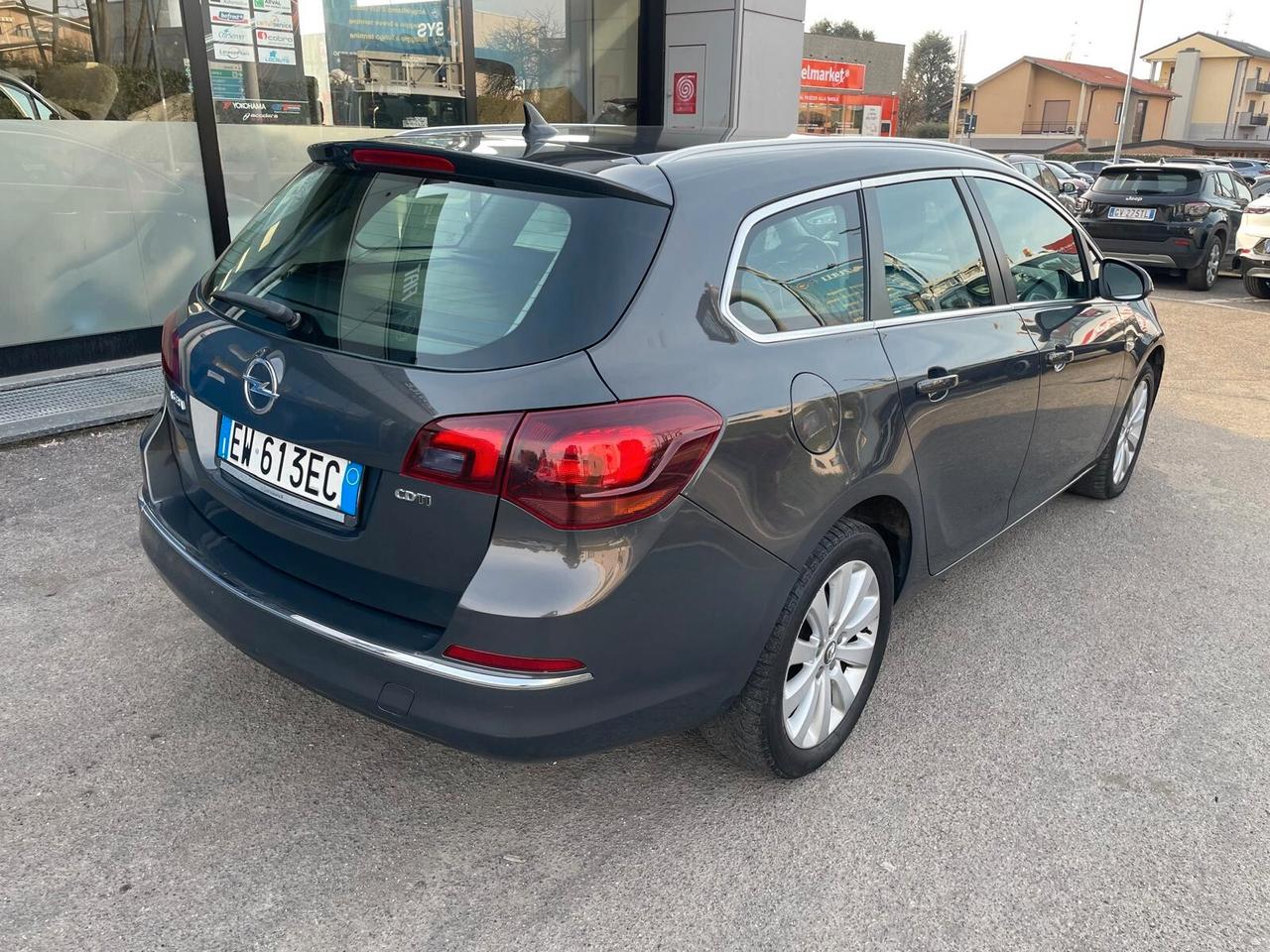 Opel Astra 1.7 CDTI 130CV Sports Tourer Cosmo