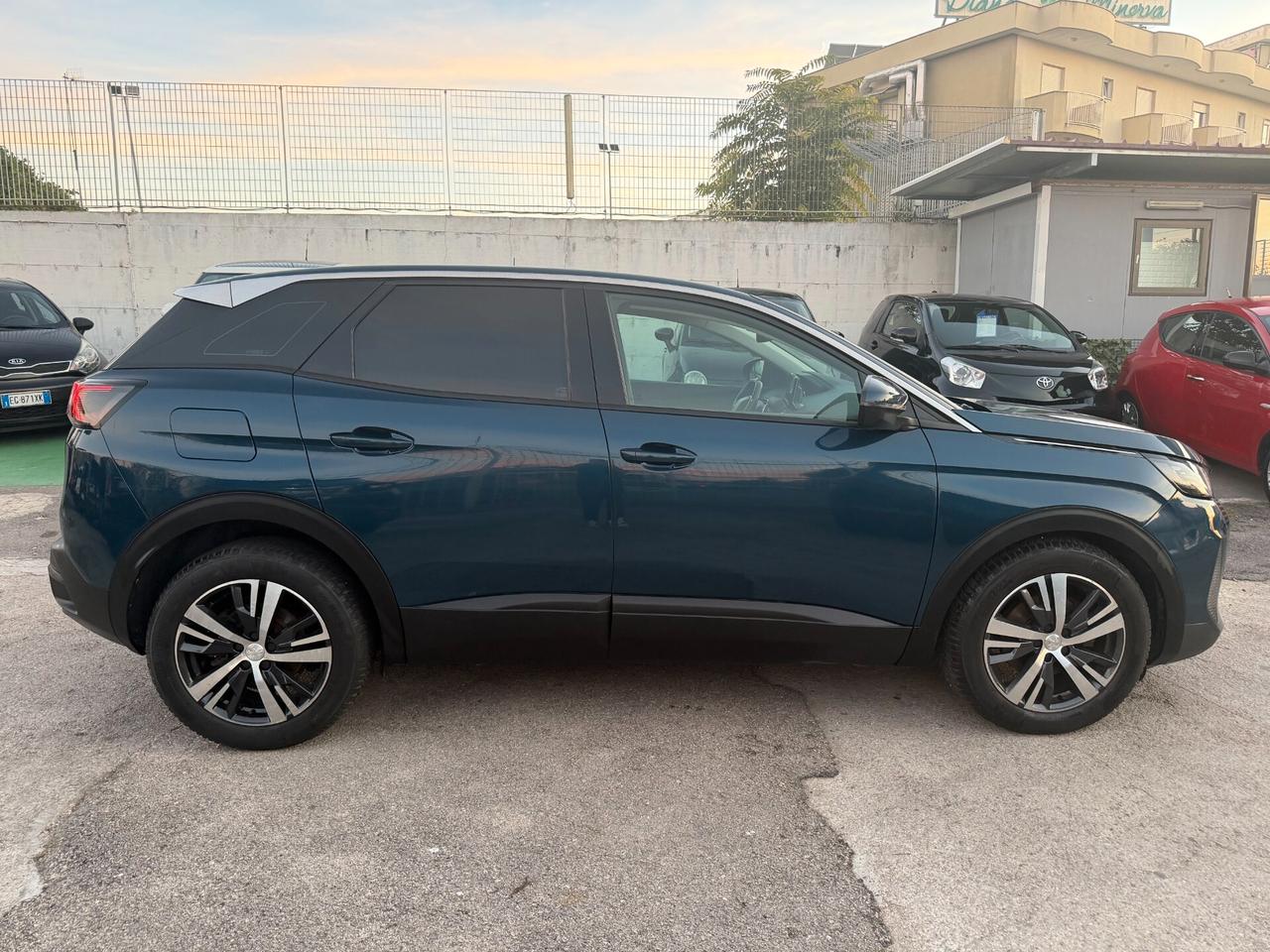 Peugeot 3008 BlueHDi 130 S&S Allure