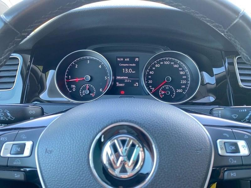 Volkswagen Golf 1.6 TDI Highline BlueMotionTechnology (Euro 6)