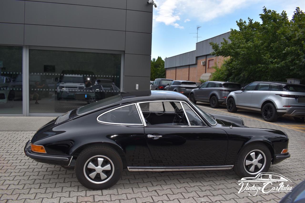 Porsche 911 2.2T