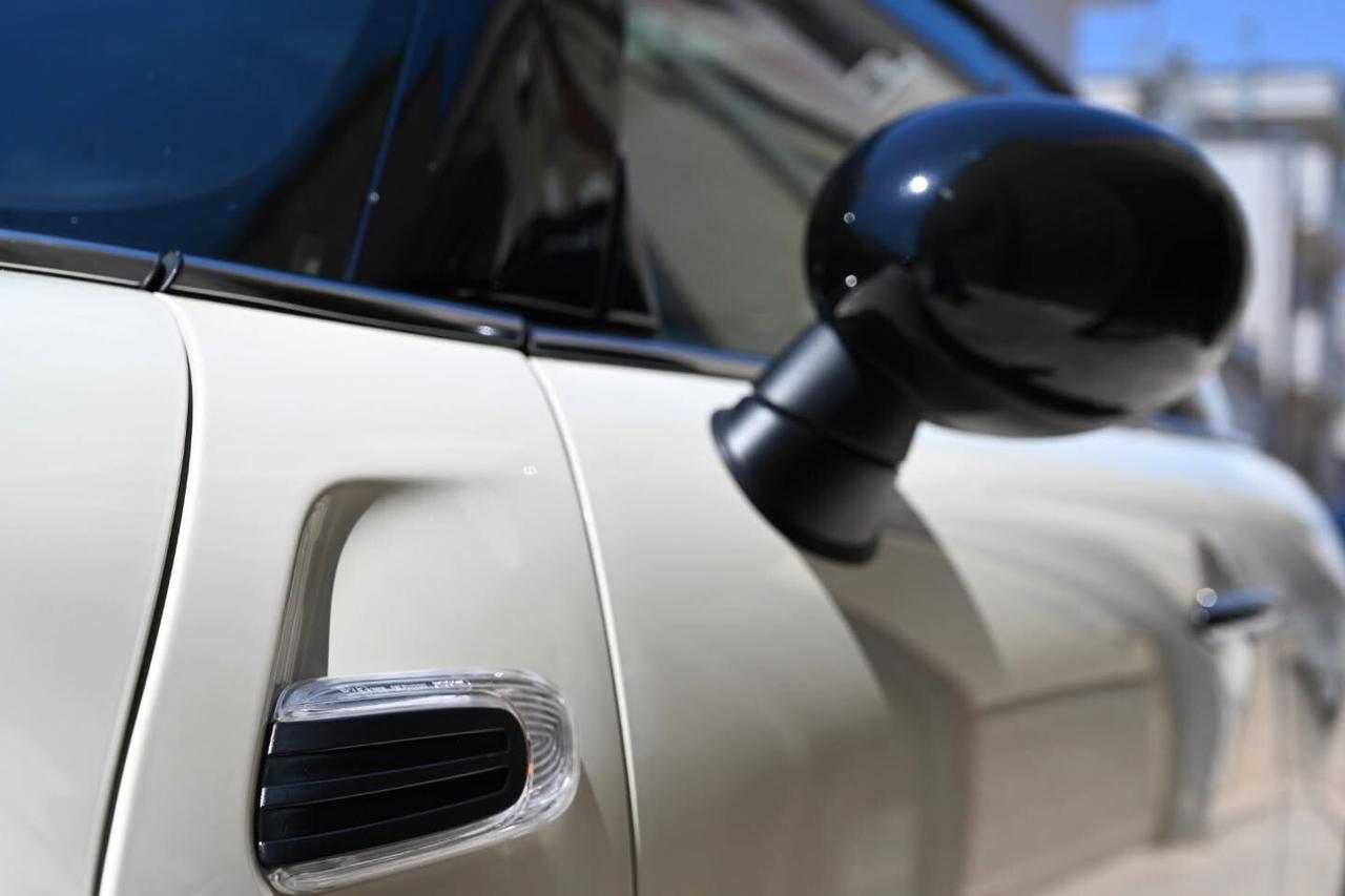 Mini COOPER D 1.5 Hype TETTO PELLE LED